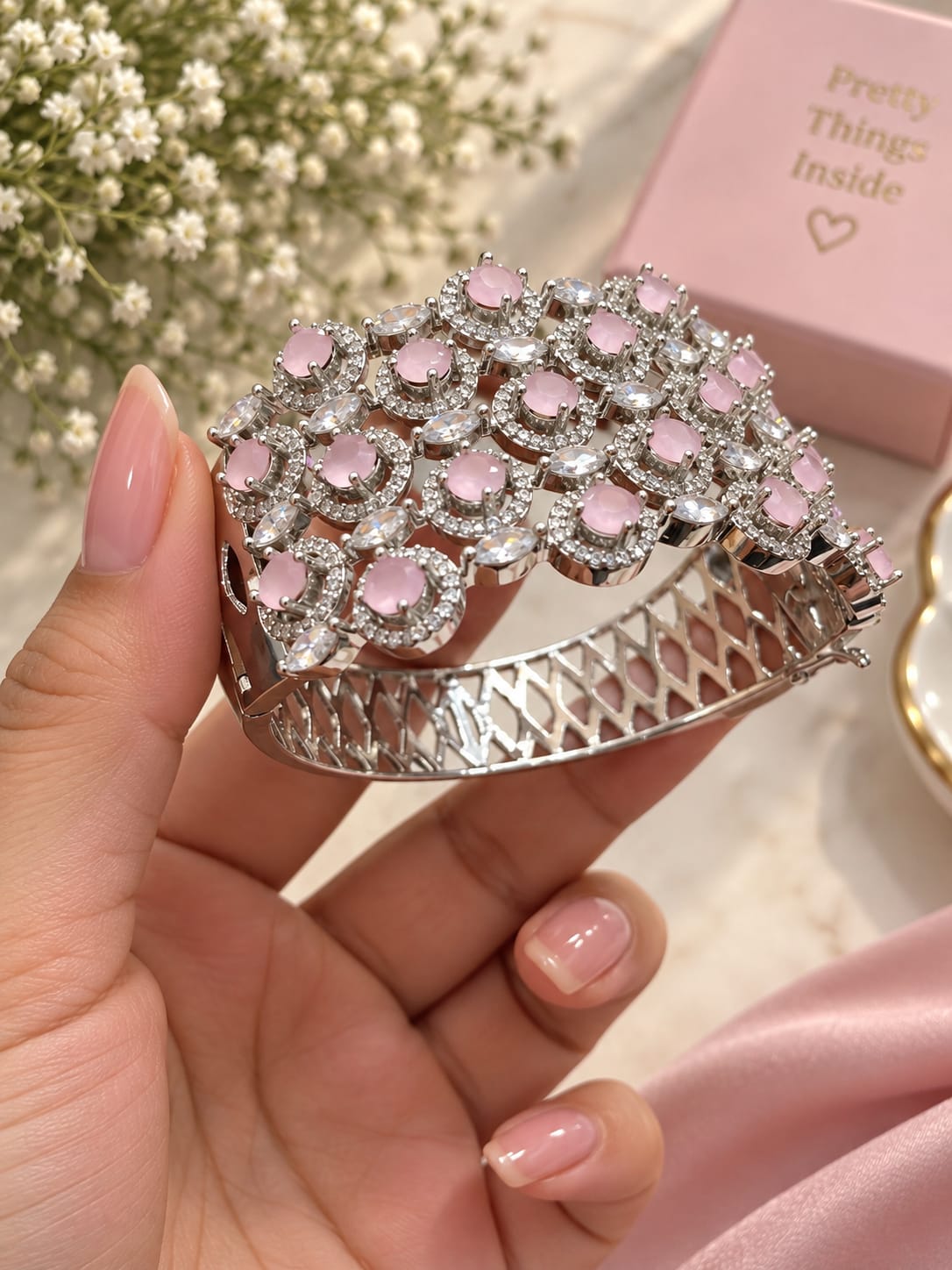 Desiner Pink Shinestone Bracelet 20261706