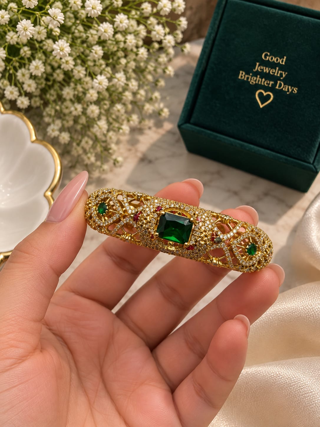 Desiner Green Shinestone Bracelet 202617010