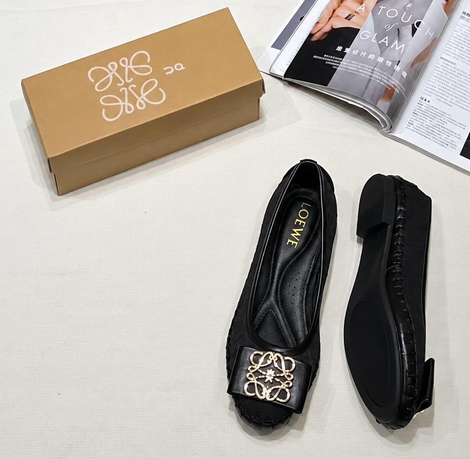 HEELS,FLATS AND SANDLES 52010 with box