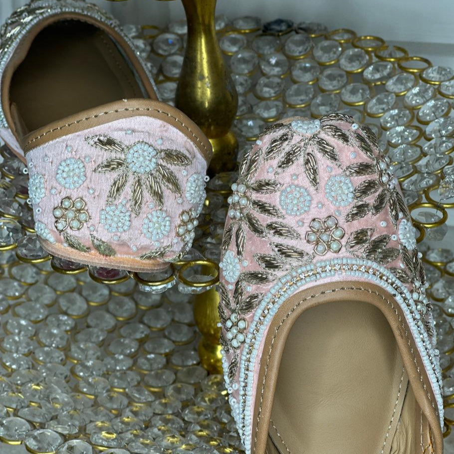 Punjabi Jutti Heavy Pearl Work2808