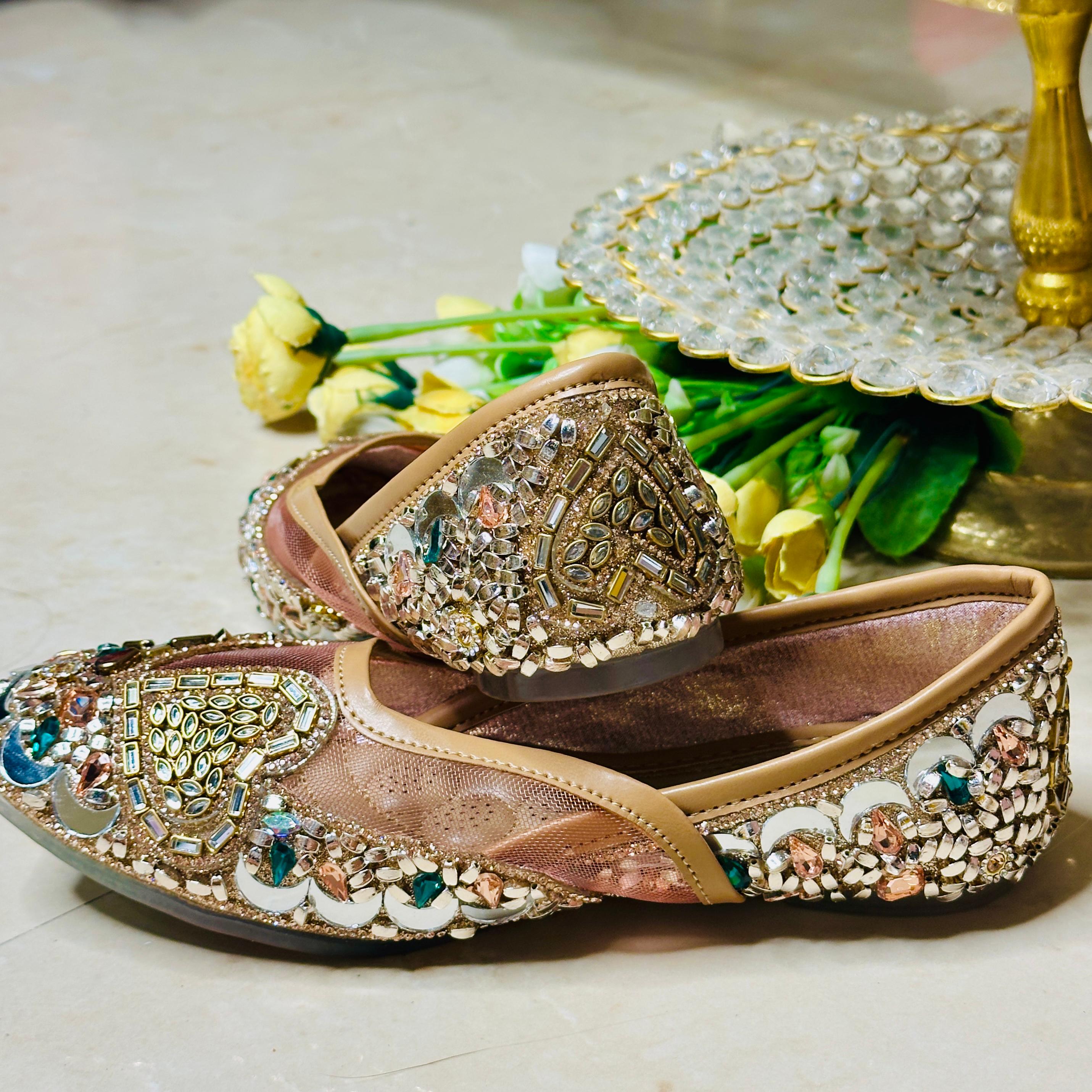 Punjabi Jutti heavy mirror work 703
