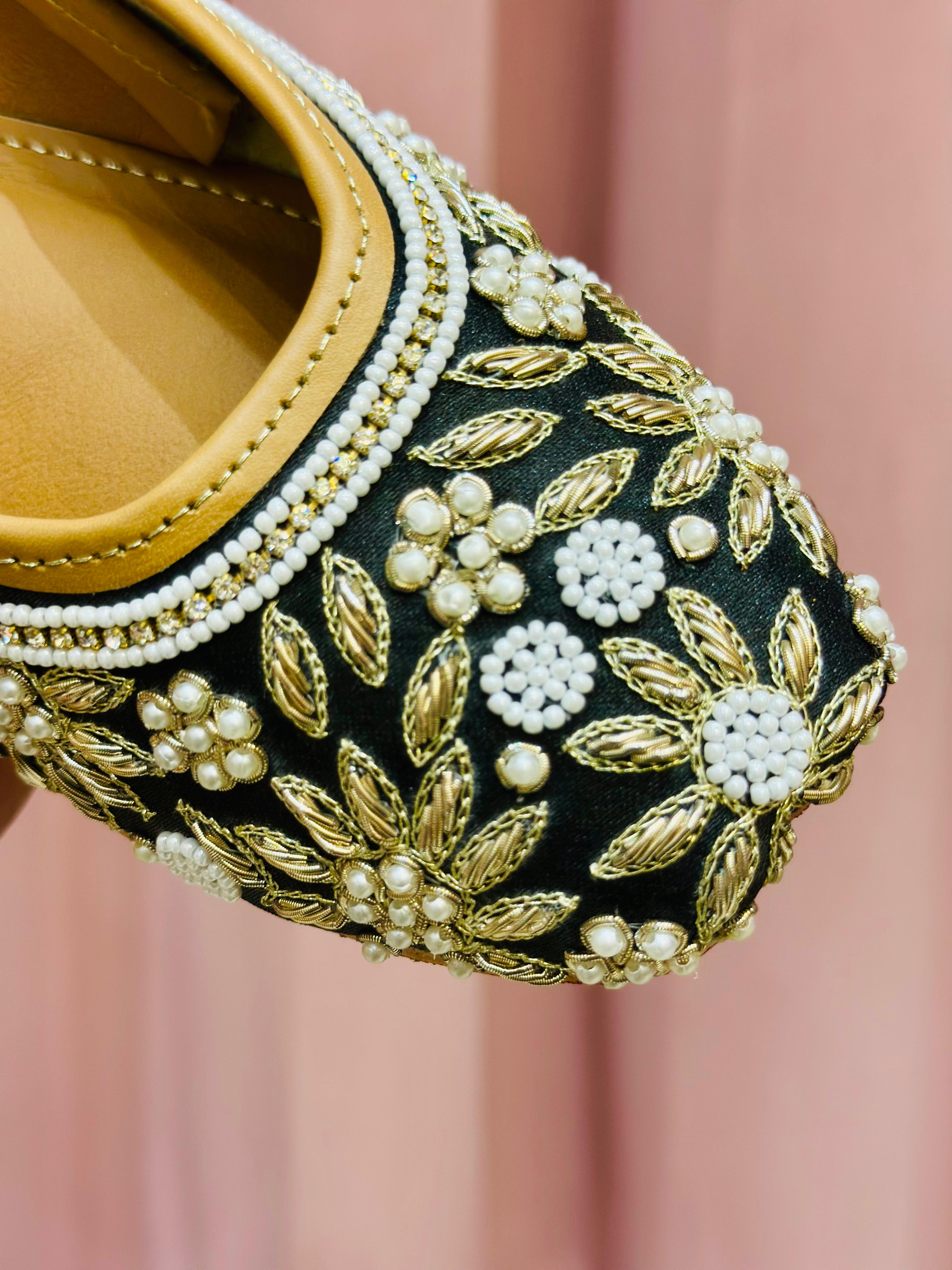 Punjabi Jutti Heavy Pearl Work3224