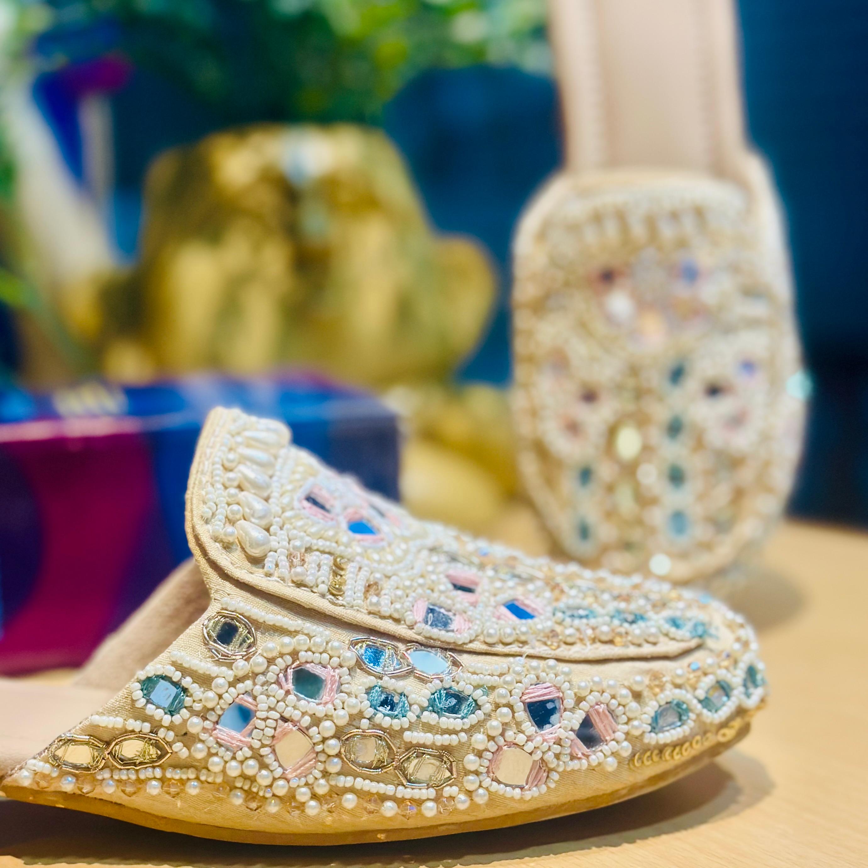 Punjabi Jutti Heavy Mirror Sequence Work2902