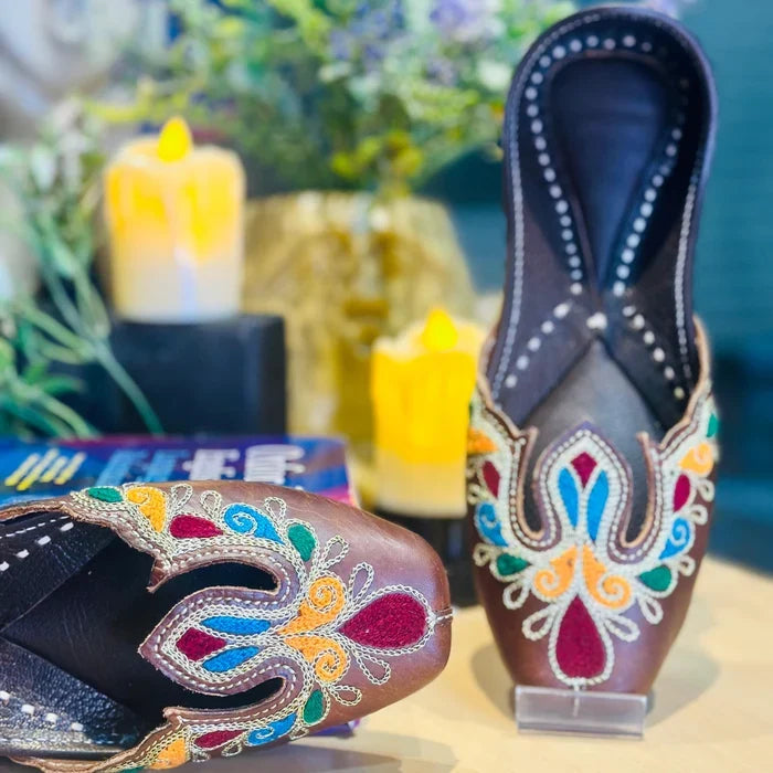 Punjabi Jutti pakisatni upper leather work20260350