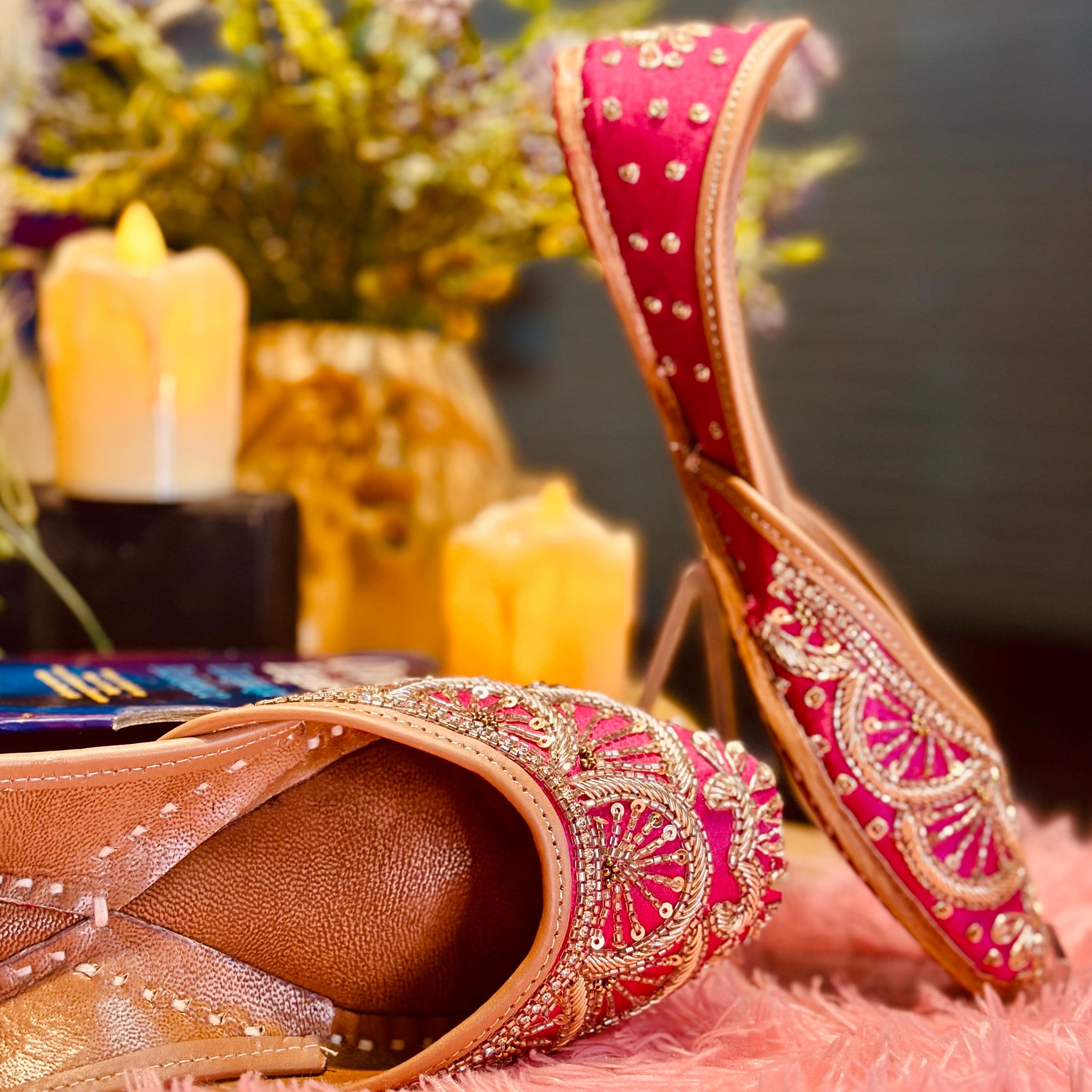 Punjabi Jutti Heavy Golden Sequence Work2818