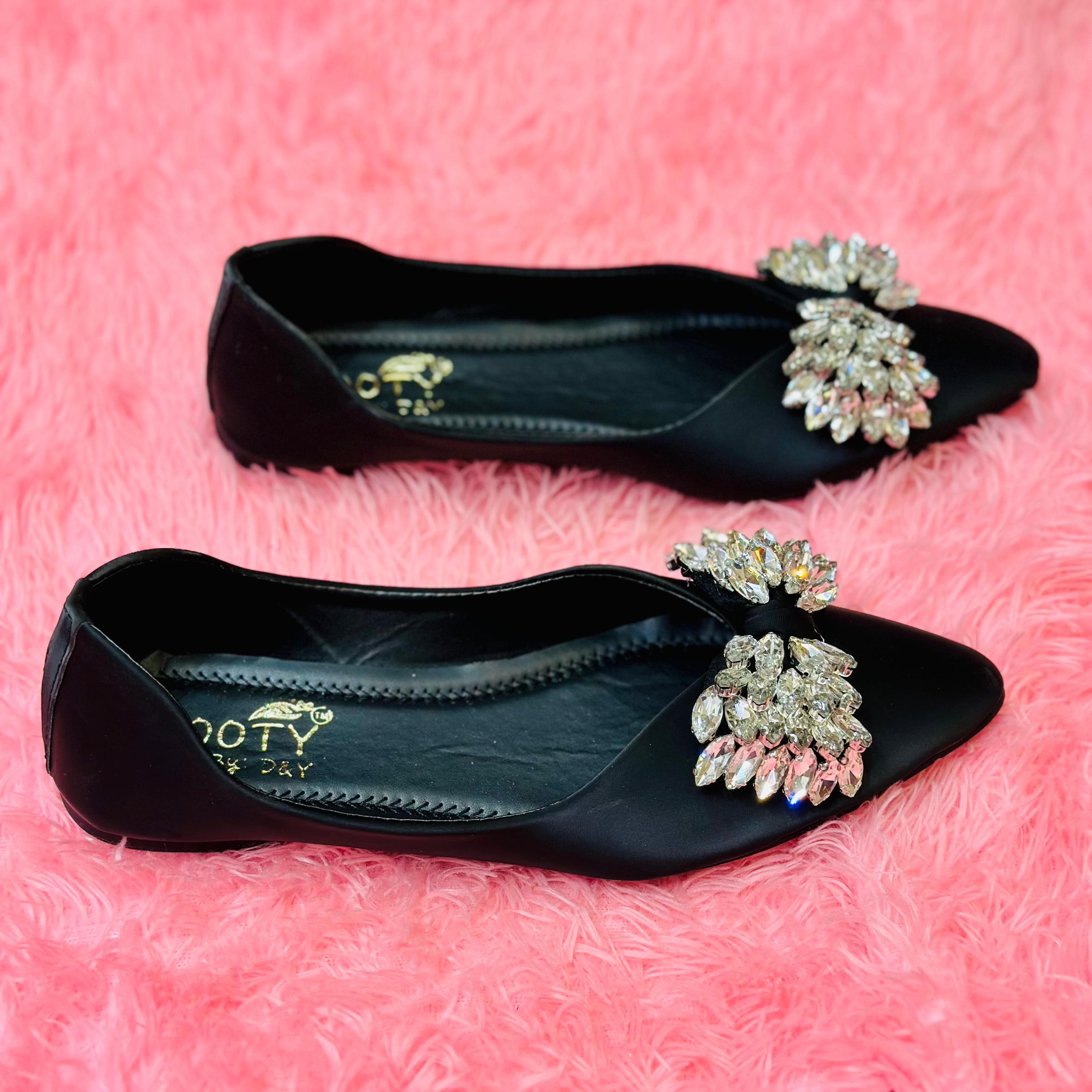 toes and flats  606